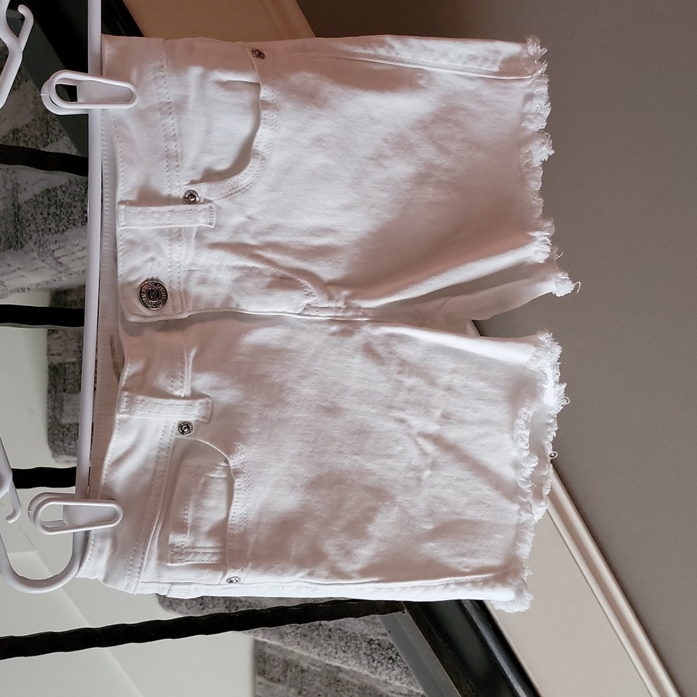 Seven7 Jean Shorts Size 4